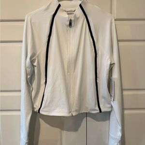 Women’s Athleta salutation crop jacket